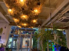 -春树下·树屋花房西餐厅(罍街AS1980店)