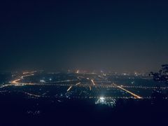 -鬼笑石后山停车场