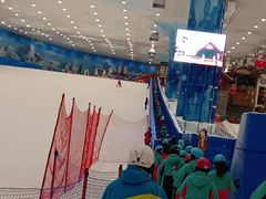 -长沙湘江冰雪世界