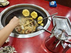 -哈尔滨东北铁锅炖(都督街店)