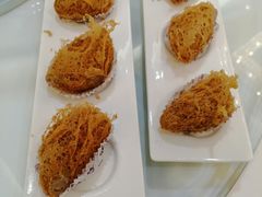 荔浦蜂巢炸芋角-广州酒家(昌岗地铁站店)