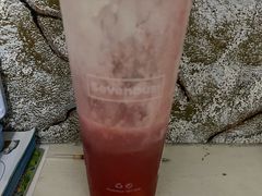 草莓桃子加优酪-Sevenbus一家奶茶店(侨荣城店)