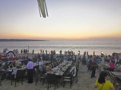 -金巴兰海滩烛光bbq