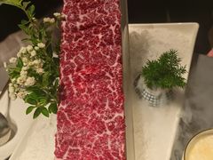 -左庭右院鲜牛肉火锅黑金店(陆家嘴中心店)