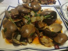 -小鱼儿海鲜港(新村十区店)