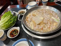 酸汤兔大锅-老来福·非遗酸汤兔(凯旋路店)