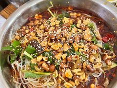 -周良天山牛杂城(天山路总店)