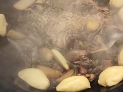 -鱼窝棚柴火铁锅炖(富山屯店)