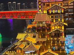 -小天鹅火锅·一线江景洪鼎旗舰店(洪崖洞店)