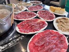 -一鼎牛鲜活牛肉城(晋江海峡国际食品城店)