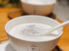 鲜奶香芋西米-彬媽糖水(万象天地店)