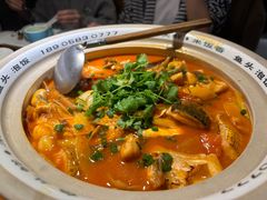 -魏铭鱼头捞饭(晋阳路店)