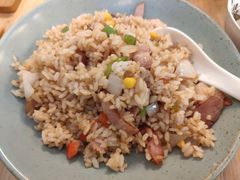 培根鲜露虾仁炒饭-红小满休闲餐厅(十全街店)