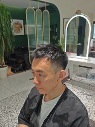 -童辉造型