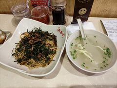 开洋葱油拌面-东泰祥生煎馆(重庆北路店)