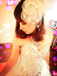 -贺贺新娘造型婚纱店