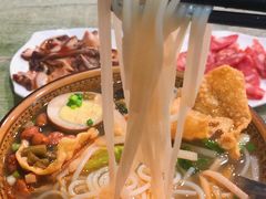 -韦记螺蛳粉(NO2店)
