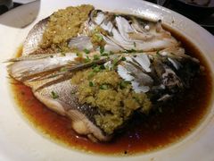剁椒鱼头-绿茶餐厅(松江万达店)