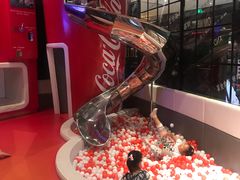 -东方明珠·可口可乐欢乐餐厅