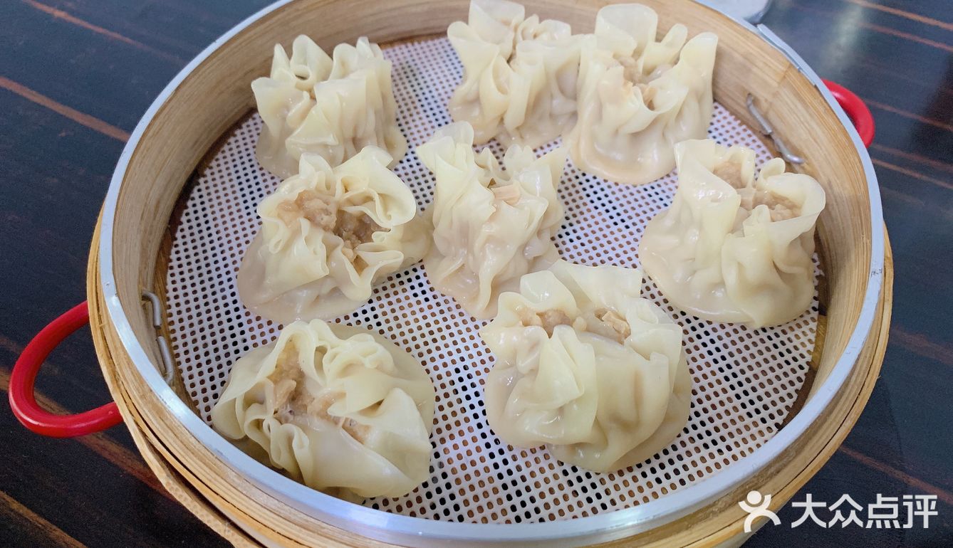 好吃的笋丁鲜肉烧麦,不只是景芳周大姐有哦,在这家包笼