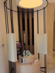 -娜芙缇缇med spa