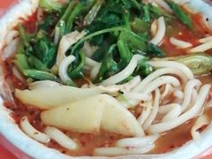 -老字号正宗四川麻辣烫(重庆路店)