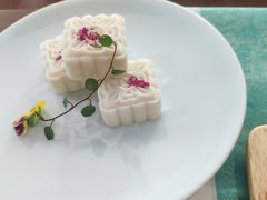 -荷风细雨·中国茶宴(碧云店)