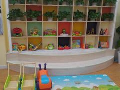 -红黄蓝成长中心(公益西桥校区)