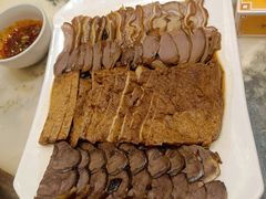 -蔼若春.传承云南菜(金碧公园店)