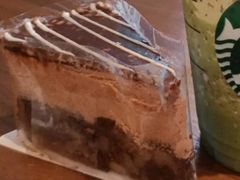 浓郁巧克力豆乳味蛋糕-星巴克(南京状元楼店)