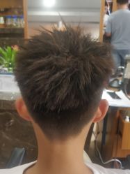 -水灵珑美容造型中心