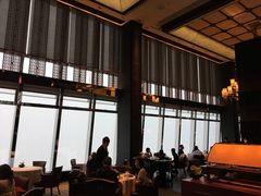 靠窗位-天龙轩(香港丽思卡尔顿酒店)