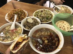 -清真马乐贝腊牛肉蛋黄菜夹馍(马蓉洒金桥店)