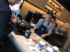 -瑞幸咖啡(番禺万达广场店)