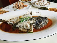 -鑫悦楼煎蟹·16年海鲜大排档