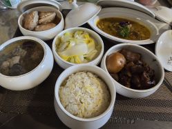 -安雅国际月子会所(拱北森宇富通店)