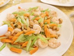 -鑫渔港海鲜本地菜·山海关浑锅(东戴河店)