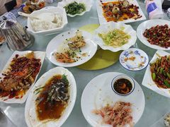 -范饭椰林川湘味海鲜·椰子鸡(三亚湾椰梦长廊店)