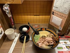 -一兰拉面(梅田阪急东通店)