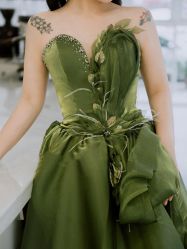 点击看大图 -LOVINA洛维娜婚纱礼服