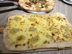 -必胜客(机场路店)