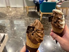 软冰淇淋-GODIVA(月星环球港店)