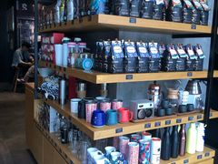 零售区-星巴克臻选(重庆沙坪坝店)