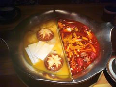 台式麻辣锅-湊湊火锅·茶憩(杭州湖滨银泰in77店)