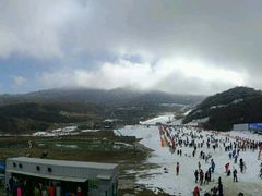 -太子岭滑雪场