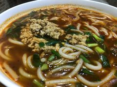 臭豆腐小锅米线-铁朋小锅米线(玉川巷店)