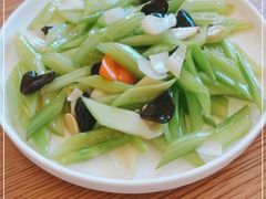 -顺风汤馆·广府粤菜(江宸天街店)