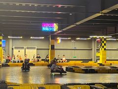 -极限PLAY运动娱乐新世界·团建派对潮玩休闲馆·室内蹦极高空游乐园