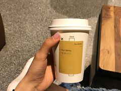 热馥芮白-星巴克(迪士尼小镇店)