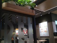 -肯德基(中纬店)